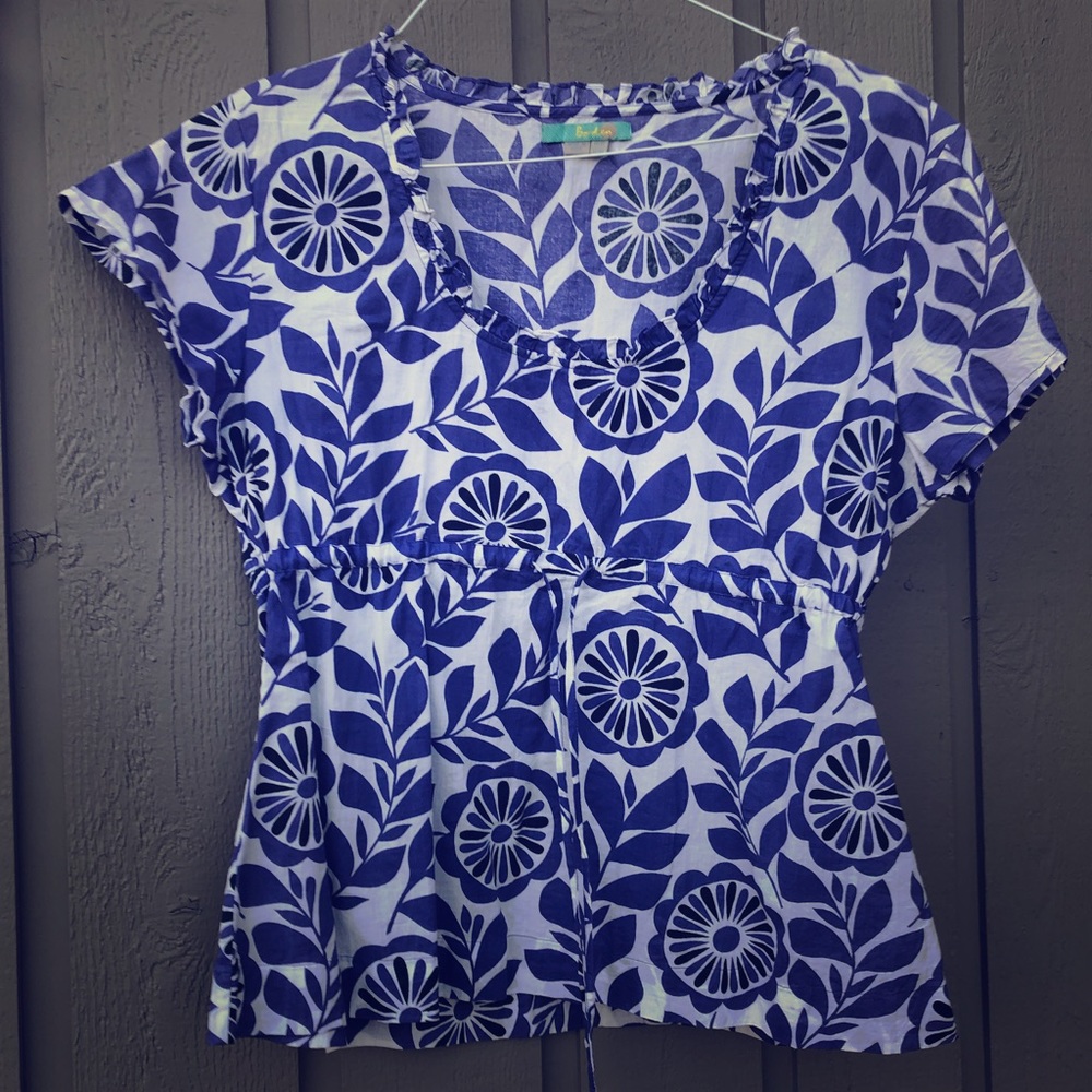 Casual pullover top